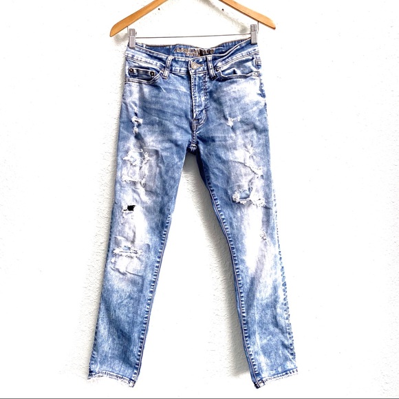 american eagle frayed hem jeans